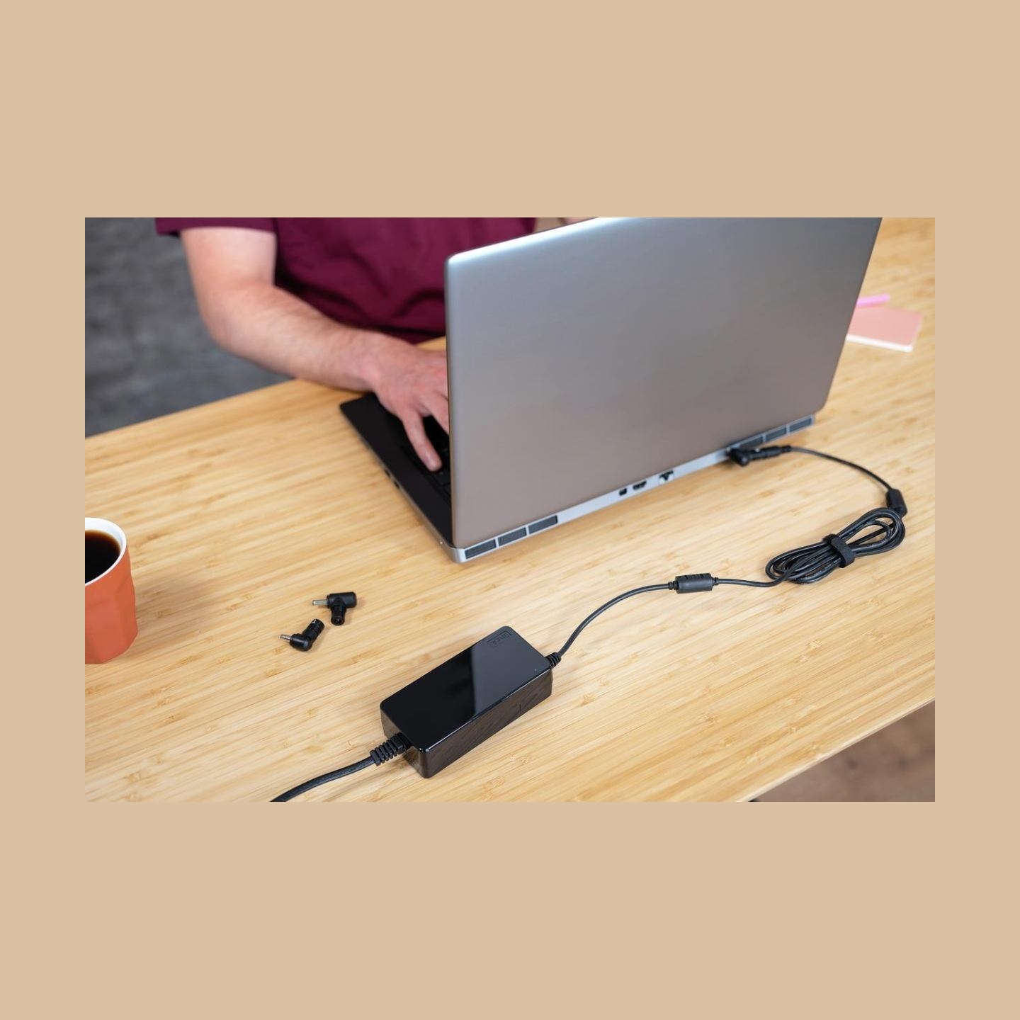 Trust NB ACC AC ADAPTER 90W PRIMO/BLACK 22142 TRUST
