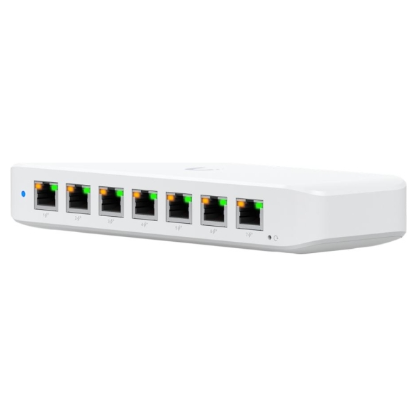 Ubiquiti USW-Ultra-210W-EU compact, Layer 2, 8-port GbE PoE switch with versatile mounting options, 7x GbE PoE+ output ports, Gb
