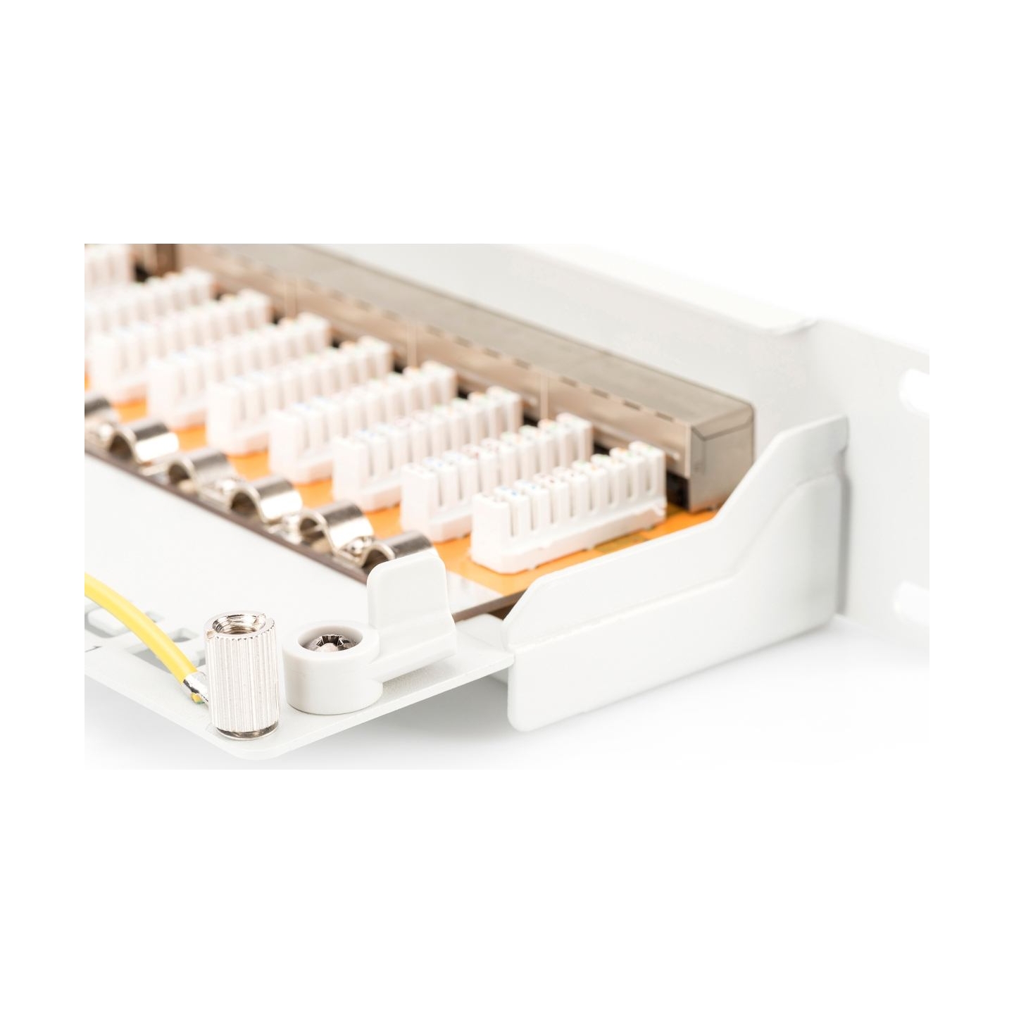 Digitus | Patch Panel | DN-91624S | Category: CAT 6; Ports: 24 x RJ45; Retention strength: 7.7 kg; Insertion force: 30N max | 48