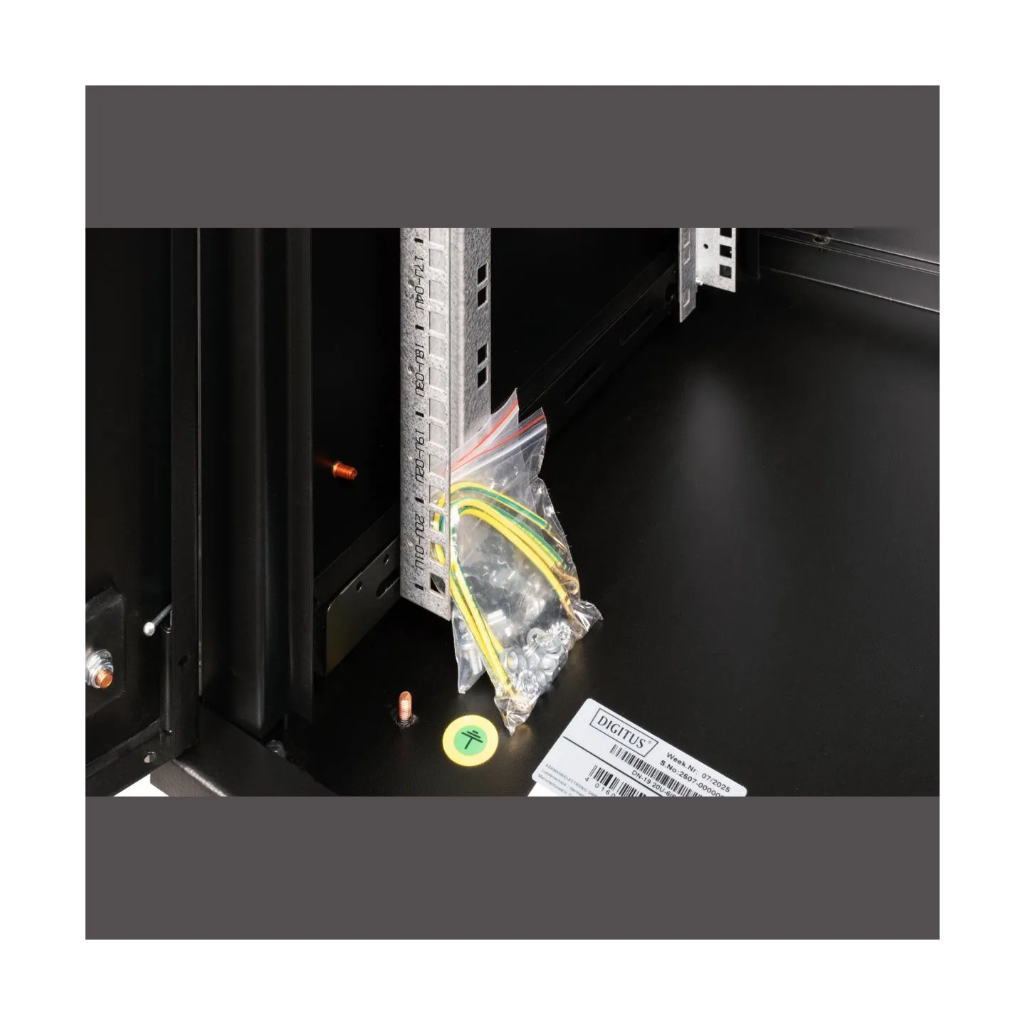 Digitus Wall Mounting Cabinet | DN-19 20U-6/6-SW | Black