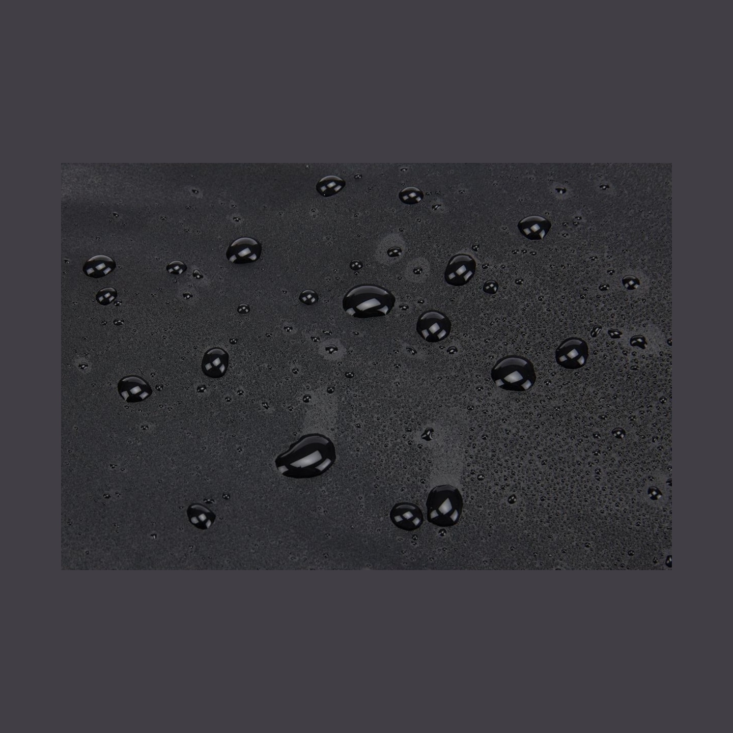 Thule Chasm | Duffel Bag, 30L | Black | Waterproof