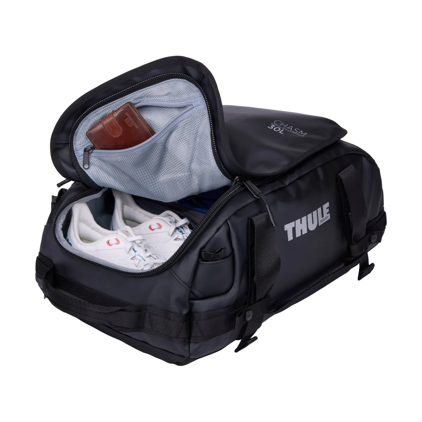 Thule Chasm | Duffel Bag, 30L | Black | Waterproof