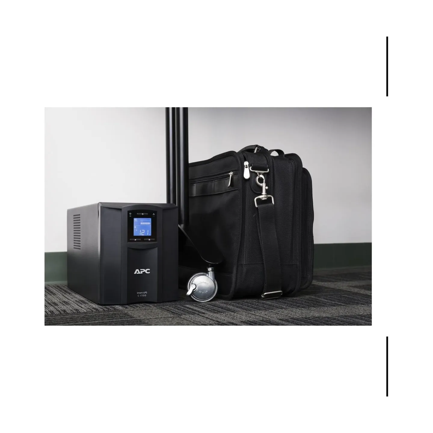 Schneider Electric APC Smart-UPS C | SMC1500IC | 1500 VA | 900 W