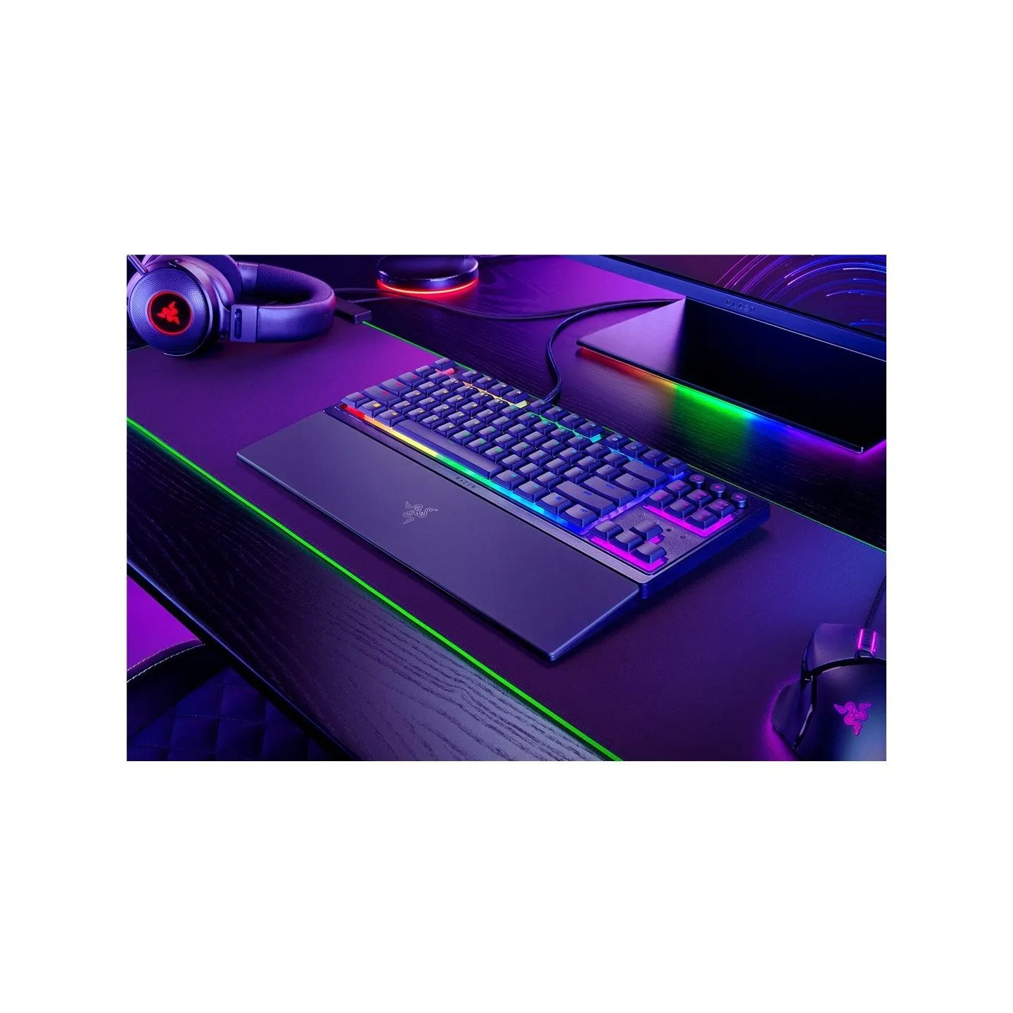 Razer Ornata V3 Tenkeyless Wired Gaming keyboard, Low-profile, RGB LED, USB QWERTY, US, Black / RZ03-04880100-R3M1
