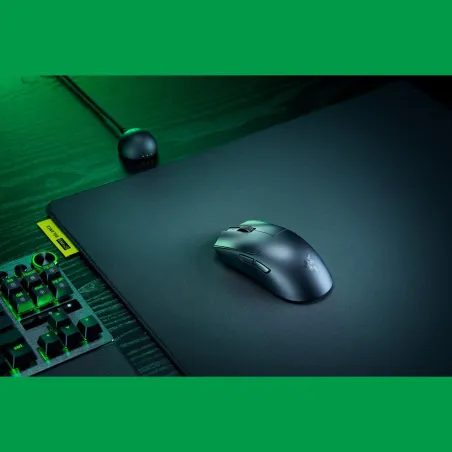 Razer Mouse RZ01-05630100-R3G1 / Viper V4 Pro Black / RZ01-05630100-R3G1