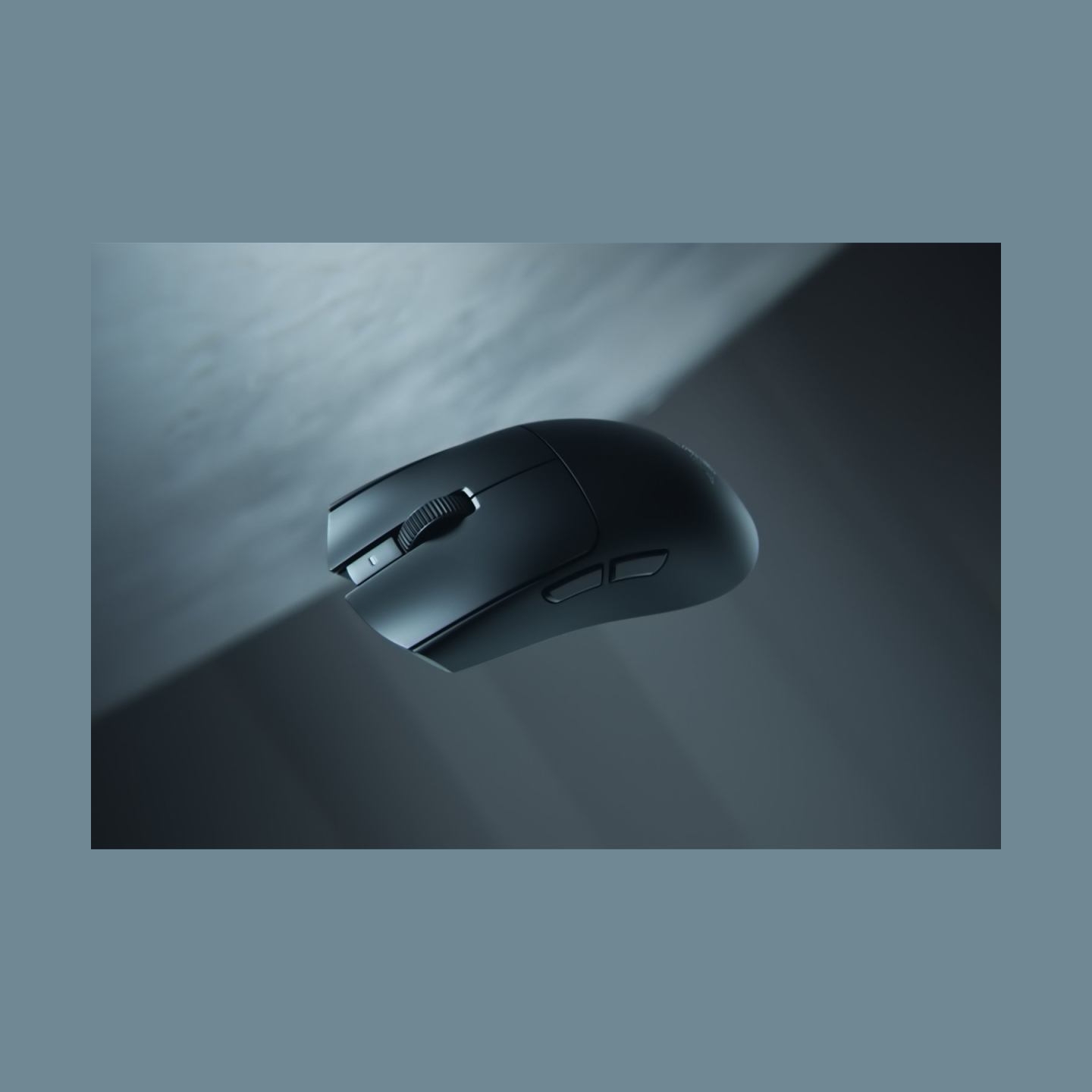 Razer Mouse RZ01-05630100-R3G1 / Viper V4 Pro Black / RZ01-05630100-R3G1