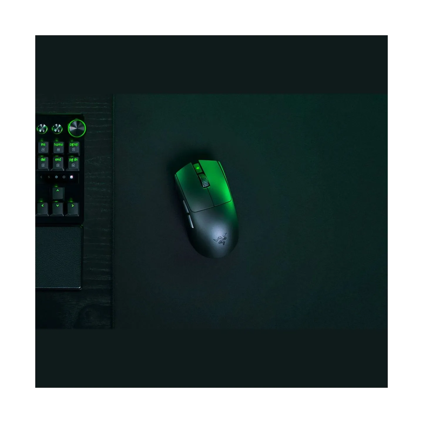 Razer Mouse RZ01-05630100-R3G1 / Viper V4 Pro Black / RZ01-05630100-R3G1