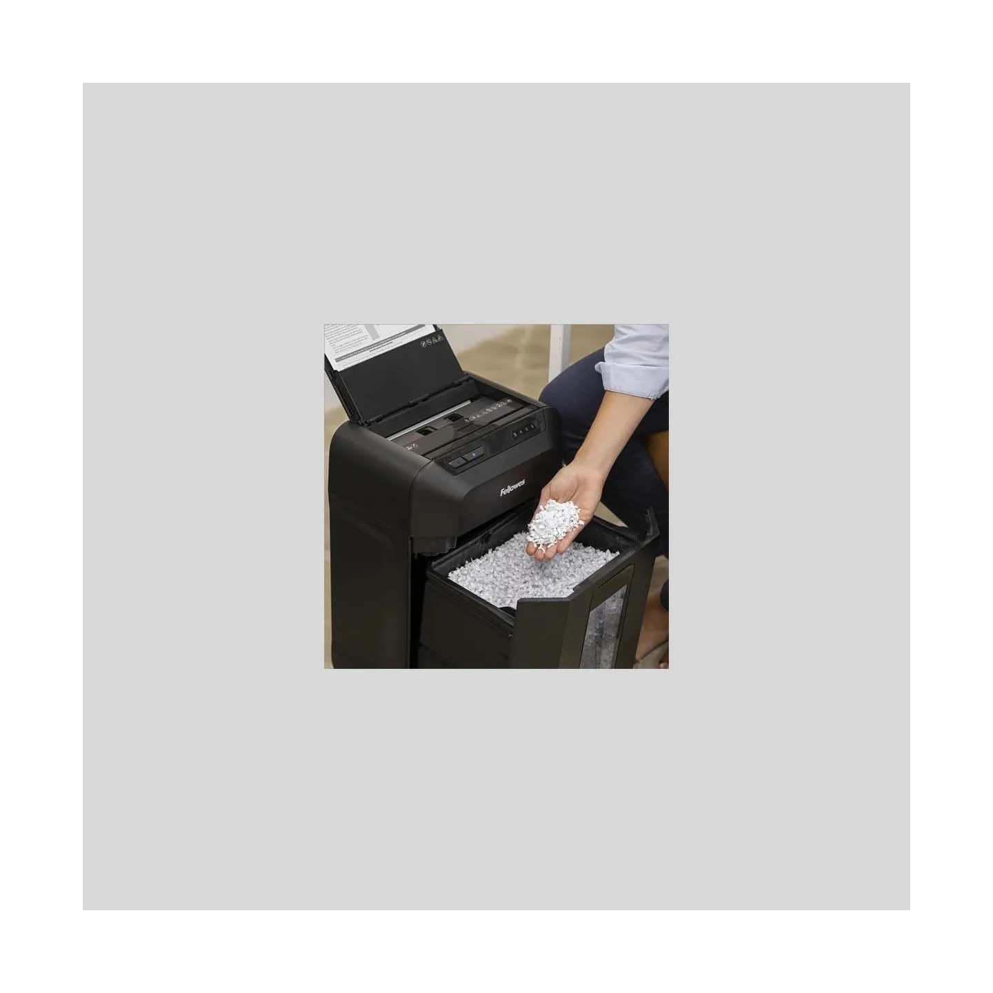 Fellowes Mini-Cut | AutoMAX 80M | Black | 17 L | Paper shredding | Credit cards shredding