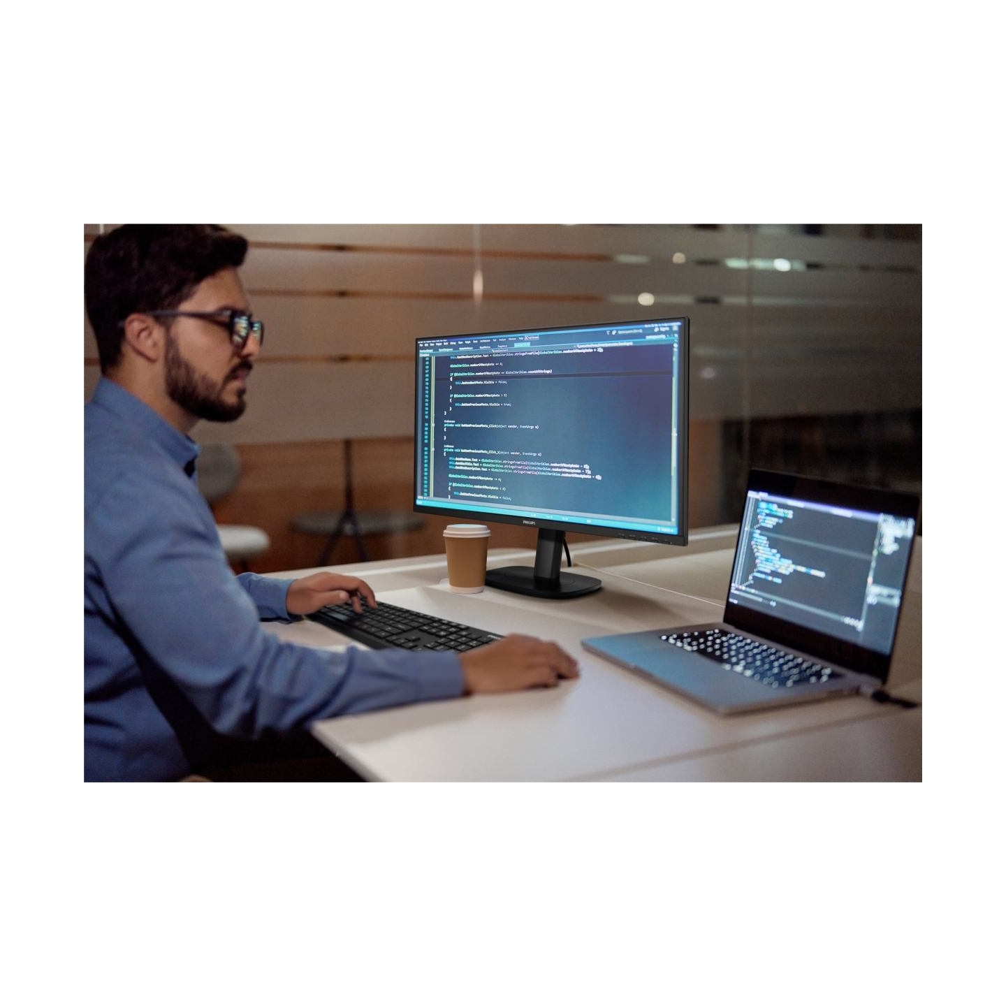 Philips Business Monitor  24B2N3200J/00 IPS 24" IPS 1920x1080/16:9/4ms/300cd/m2/HDMI DisplayPort USB Audio Out | Philips