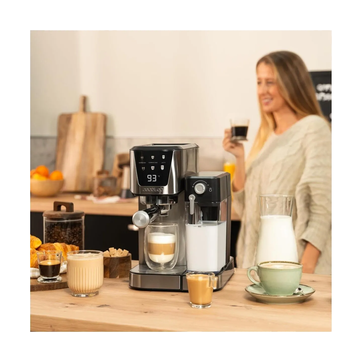 Cecotec Coffee Maker | Power Espresso 20 Cream | Pump pressure 20 bar | Built-in milk frother | Semi-automatic | 1350 W