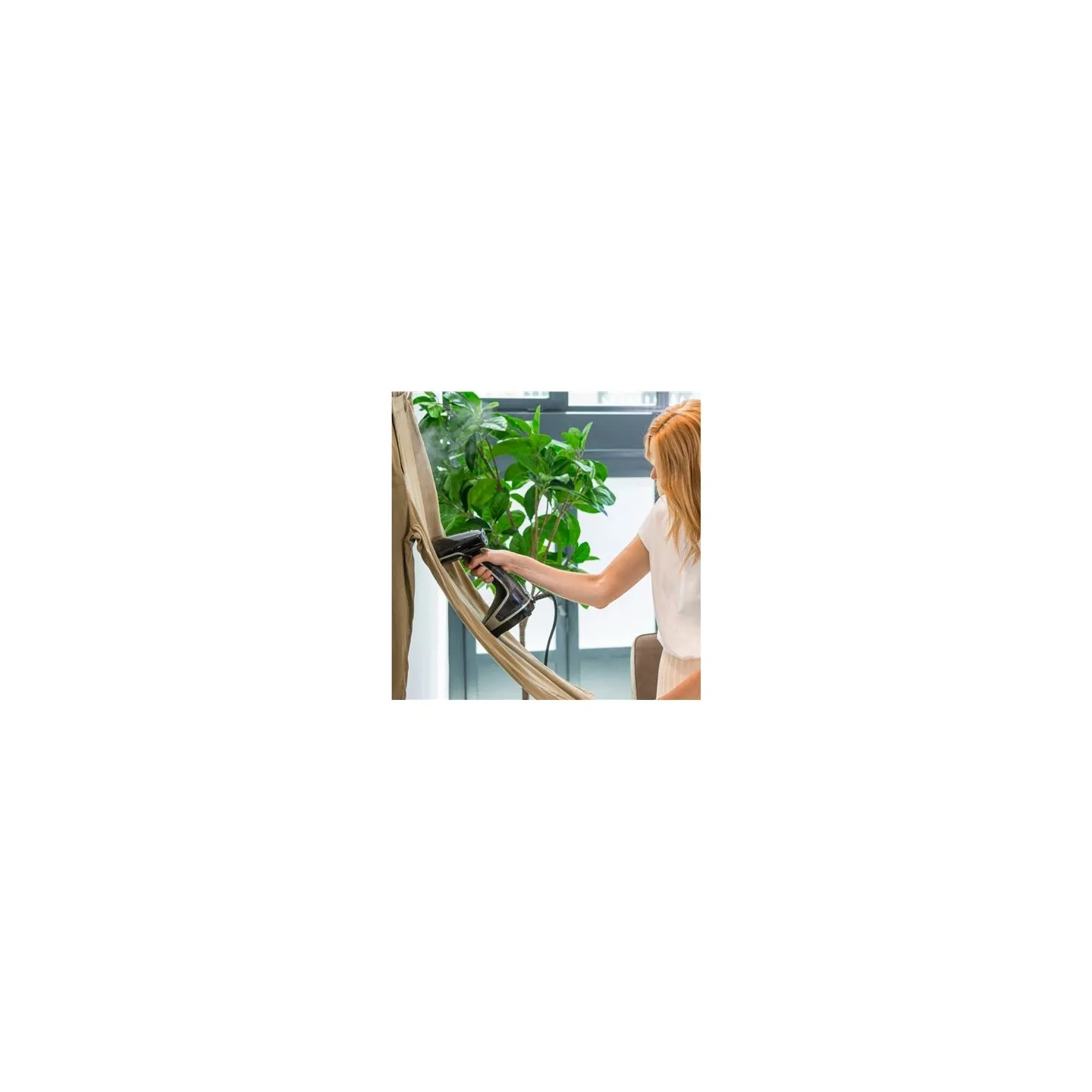 Tefal | Garment Steamer | DT8270 | Handheld | 2000 W | 0.19 L | 30 g/min | Black