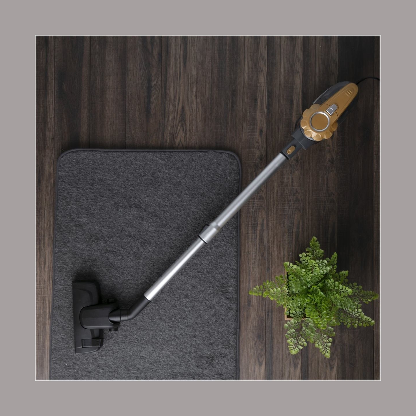 Adler | Vacuum Cleaner | AD 7036 | Corded operating | Handstick and Handheld | 800 W | - V | Operating radius 7 m | Yellow/Grey 
