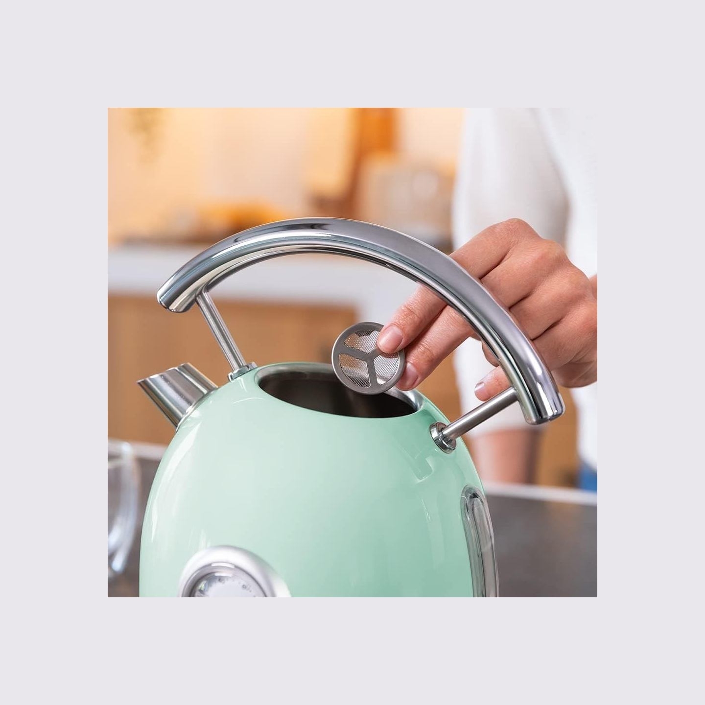 Cecotec Kettle | ThermoSense 420 Vintage | 2200 W | Electric | 1.8 L | Stainless steel | 360° rotational base | Light Green