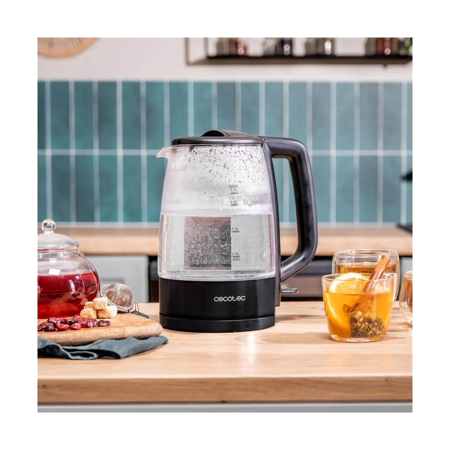 Cecotec Kettle | ThermoSense 320 Clear | 2200 W | Electric | 1.7 L | Glass | 360° rotational base | Black/Transparent