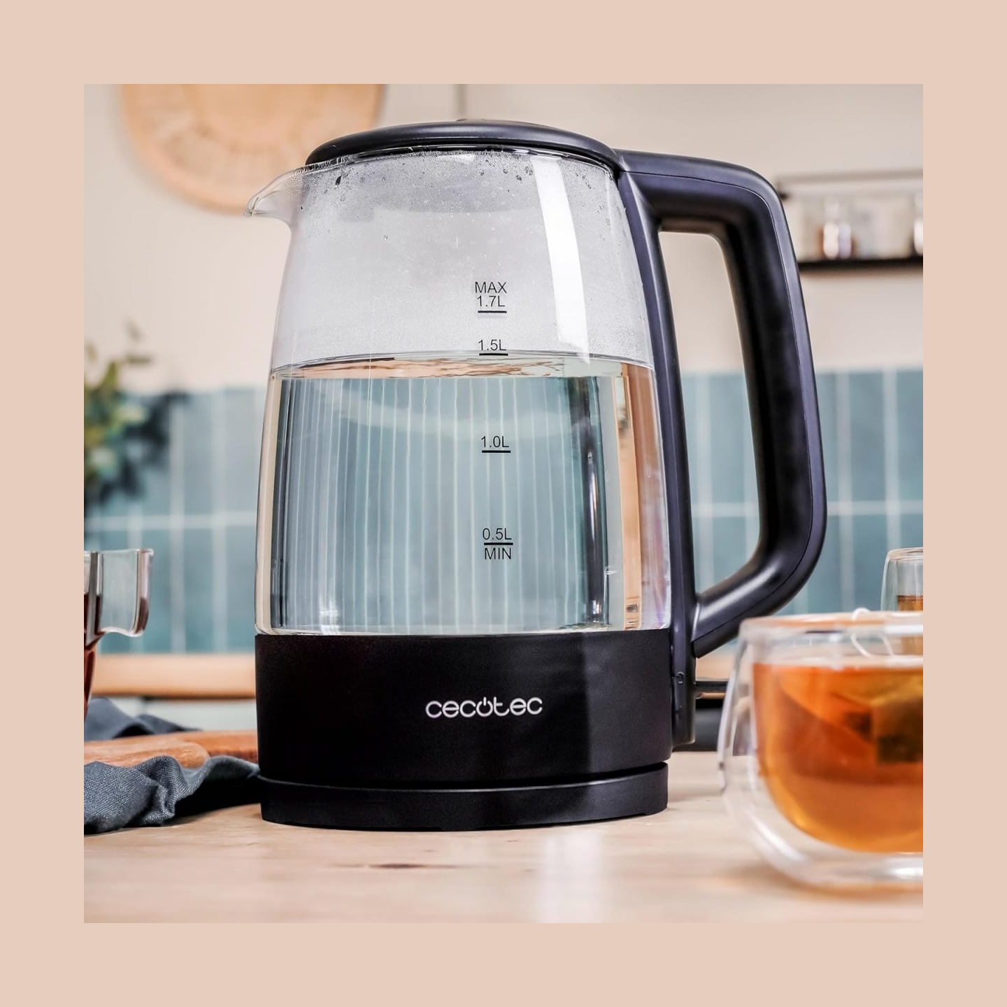 Cecotec Kettle | ThermoSense 320 Clear | 2200 W | Electric | 1.7 L | Glass | 360° rotational base | Black/Transparent