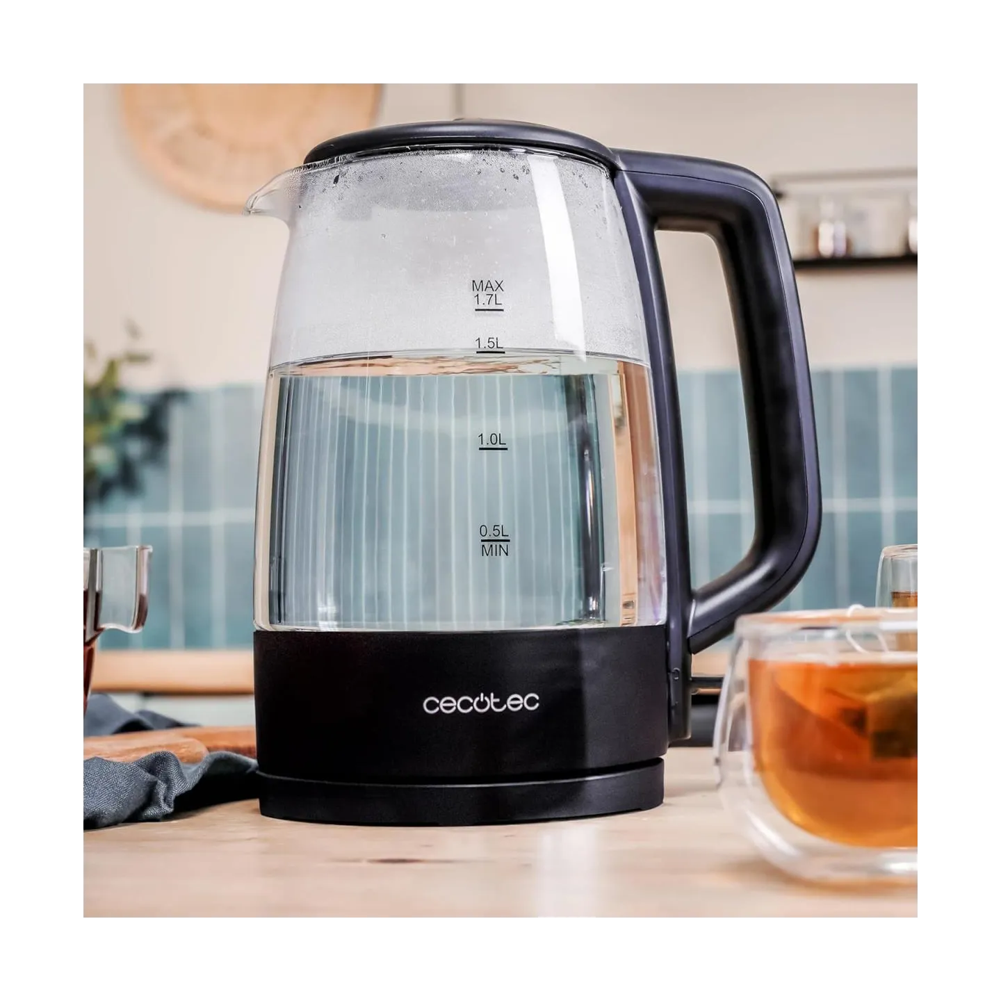 Cecotec Kettle | ThermoSense 320 Clear | 2200 W | Electric | 1.7 L | Glass | 360° rotational base | Black/Transparent