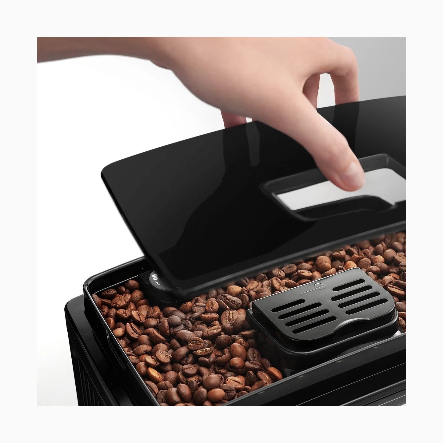 Delonghi ECAM22.112.B Fully-automatic espresso, cappuccino machine / ECAM22.112.B