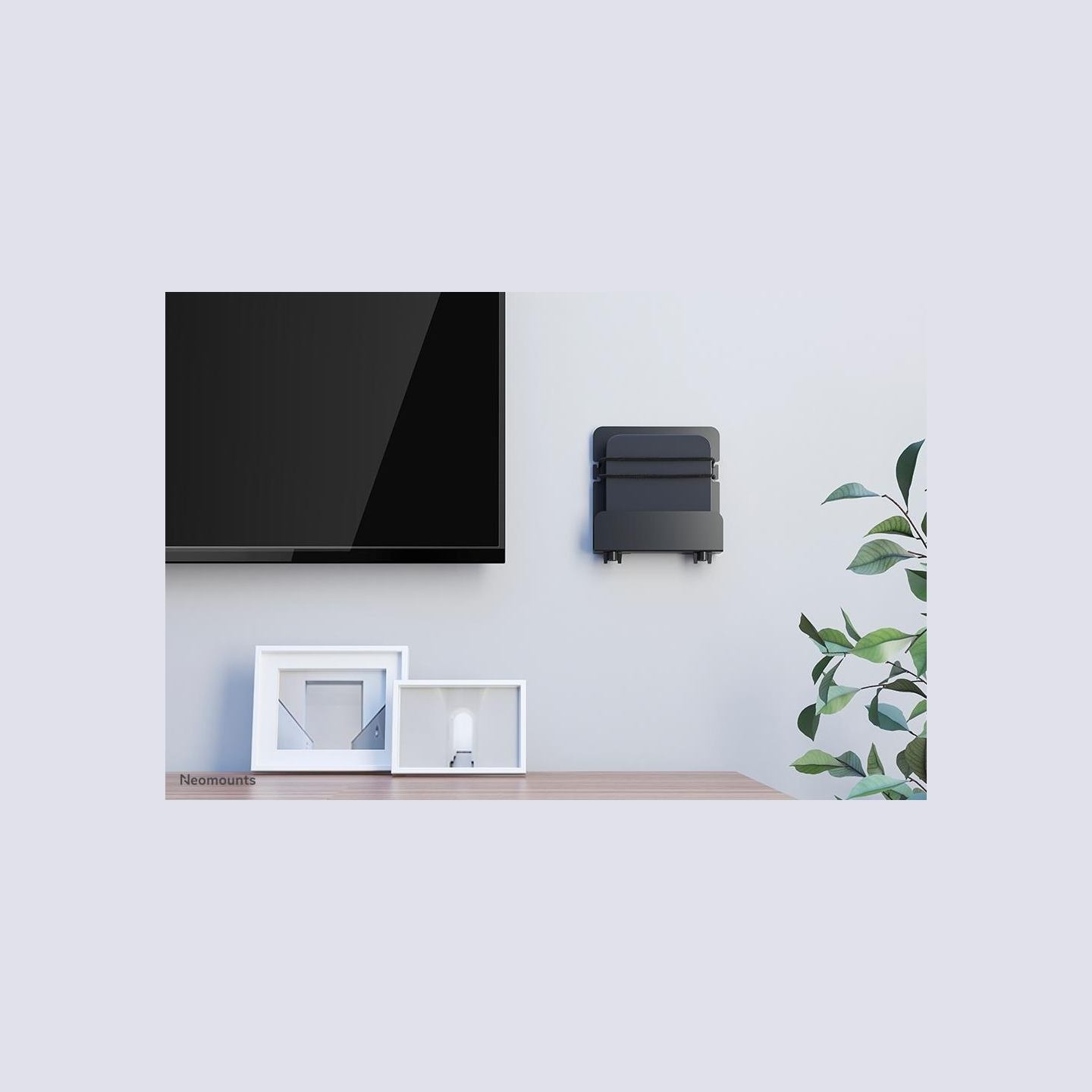 Neomounts BY NEWSTAR UNIVERSAL MEDIABOX MOUNT 47-76 MM. DEPTH (ALSO SUITED FOR APPLE TV)