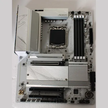 Gigabyte | Gigabyte USED, REFURBISHED, WITHOUT ACCESSORIES, ONLY BACK PANEL INCLUDED