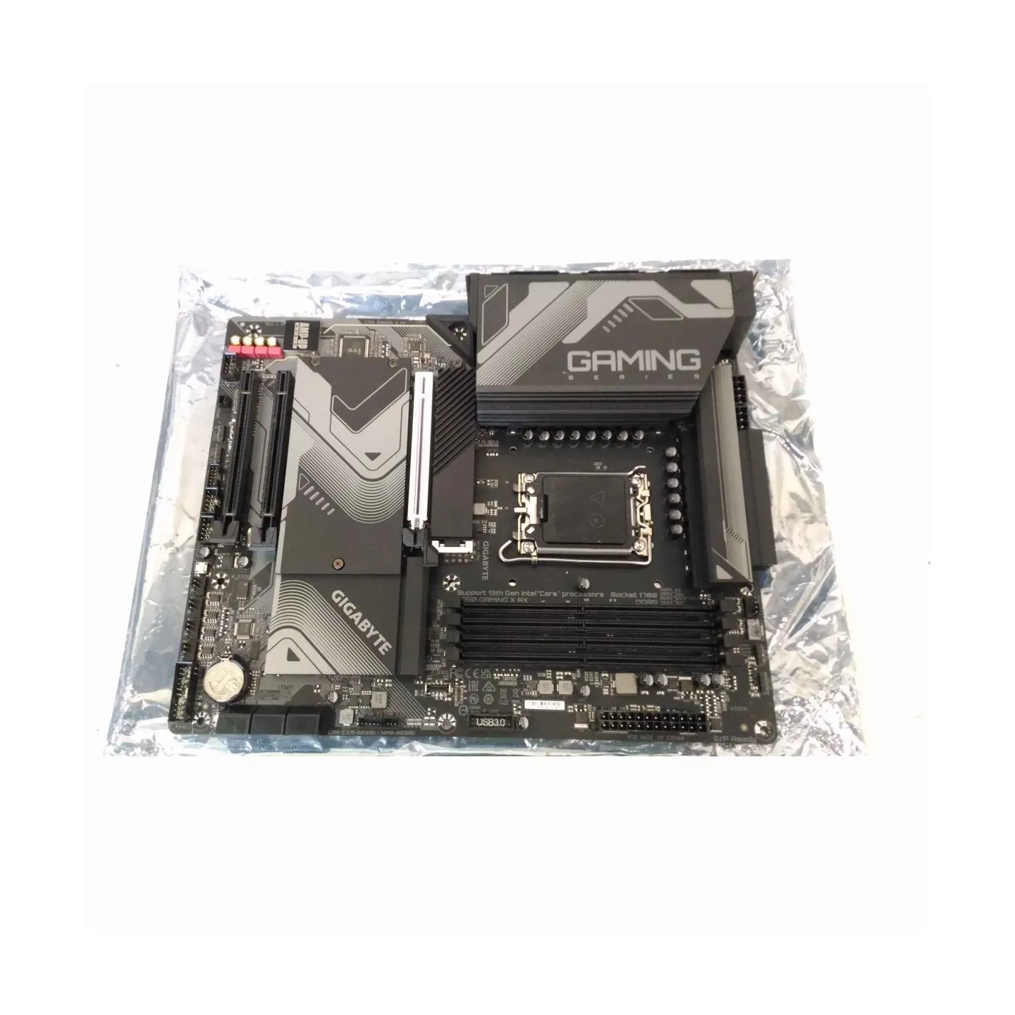 Gigabyte | Z790 GAMING X AX 1.0 M/B | Processor family Intel | Processor socket  LGA1700 | DDR5 DIMM | Memory slots 4 | Supporte