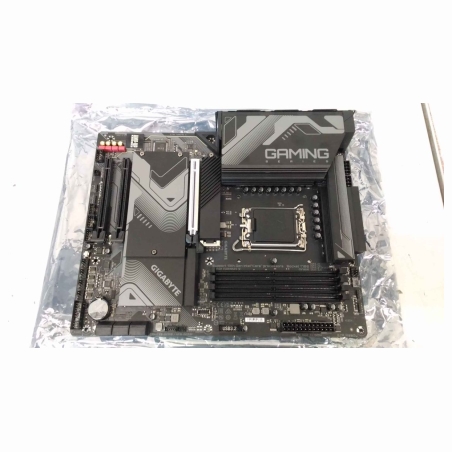 Gigabyte Z790 GAMING X 1.0 M/B | Processor family Intel | Processor socket  LGA1700 | DDR5 DIMM | Memory slots 4 | Supported har