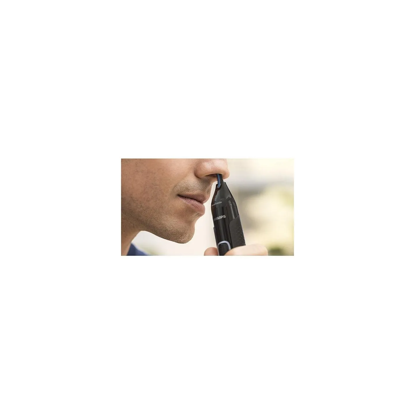 Philips Nose & ear trimmer NT1650/16 100% waterproof, Dual-sided protective guard system, Rotating switch, AA-battery included /
