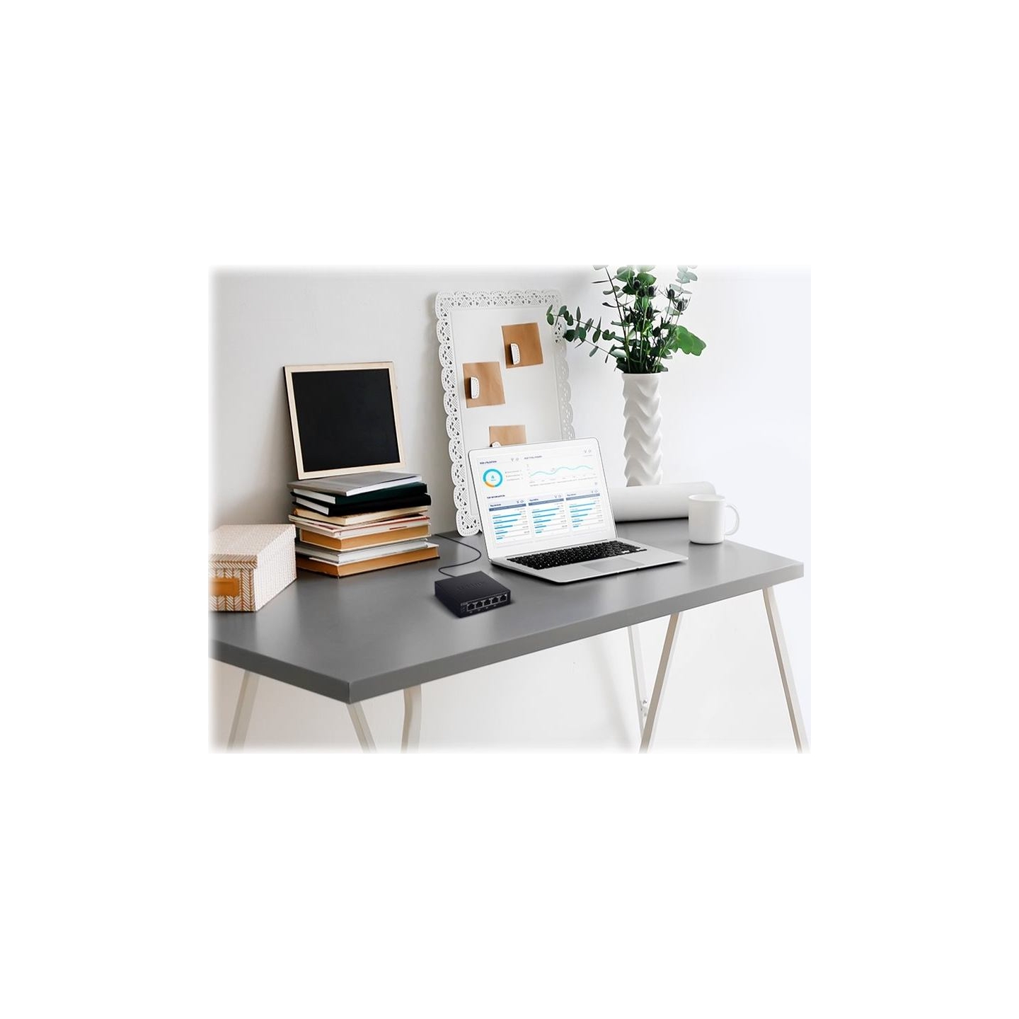D-Link | Switch | DGS-1005P | Unmanaged | Desktop | Gigabit Ethernet (copper) ports quantity 5 | Power over Ethernet (PoE) ports