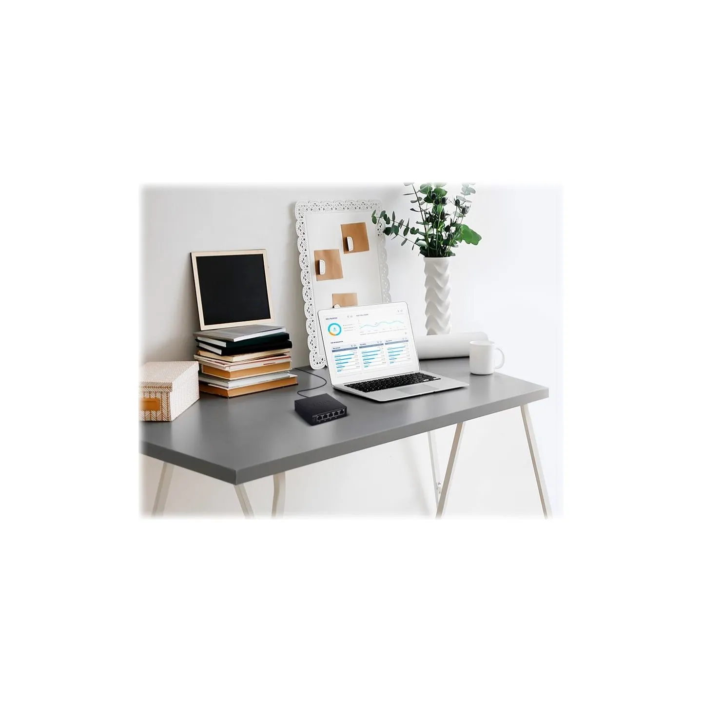 D-Link | Switch | DGS-1005P | Unmanaged | Desktop | Gigabit Ethernet (copper) ports quantity 5 | Power over Ethernet (PoE) ports