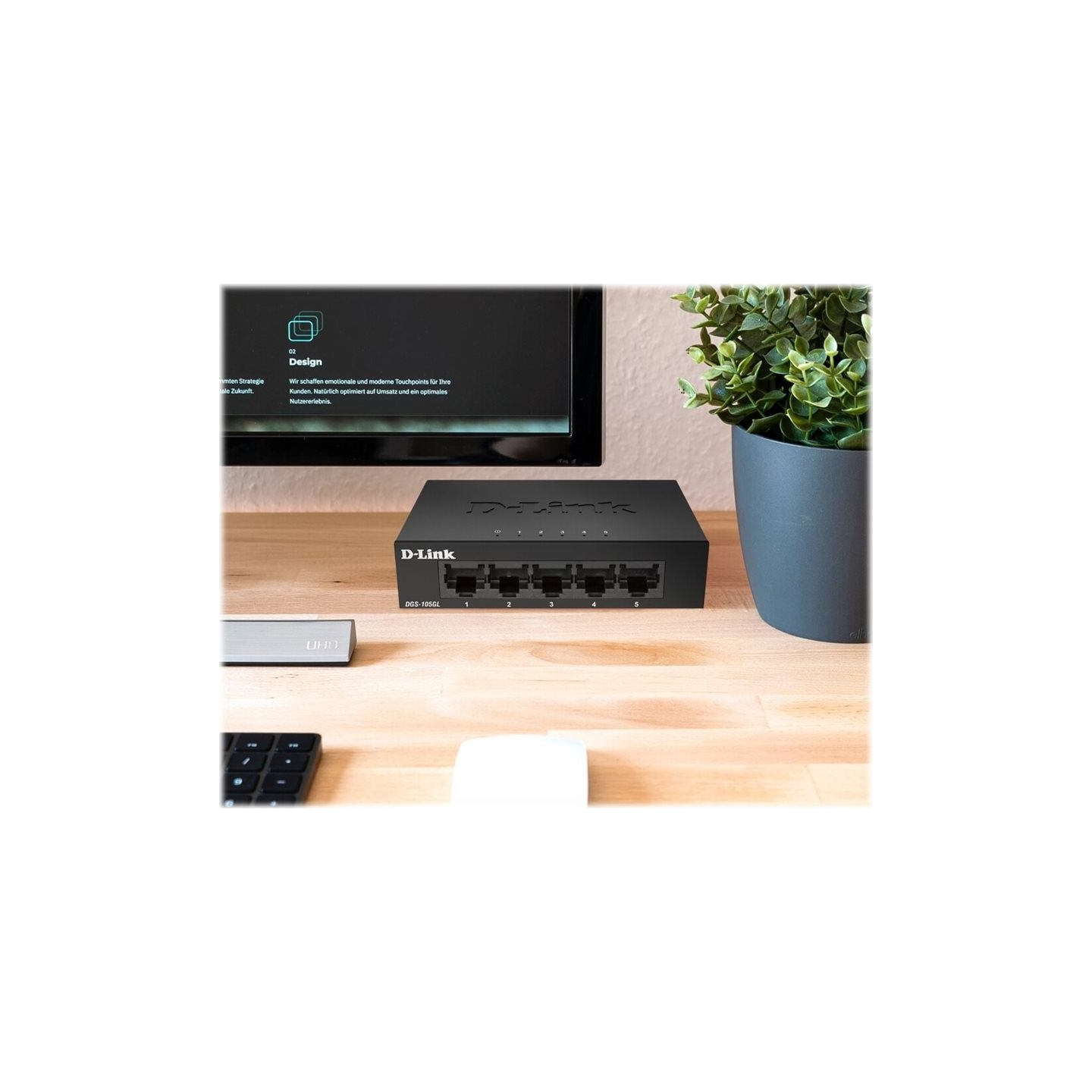D-Link | Ethernet Switch | DGS-105GL/E | Unmanaged | Desktop | Gigabit Ethernet (copper) ports quantity 5 | 60 month(s)