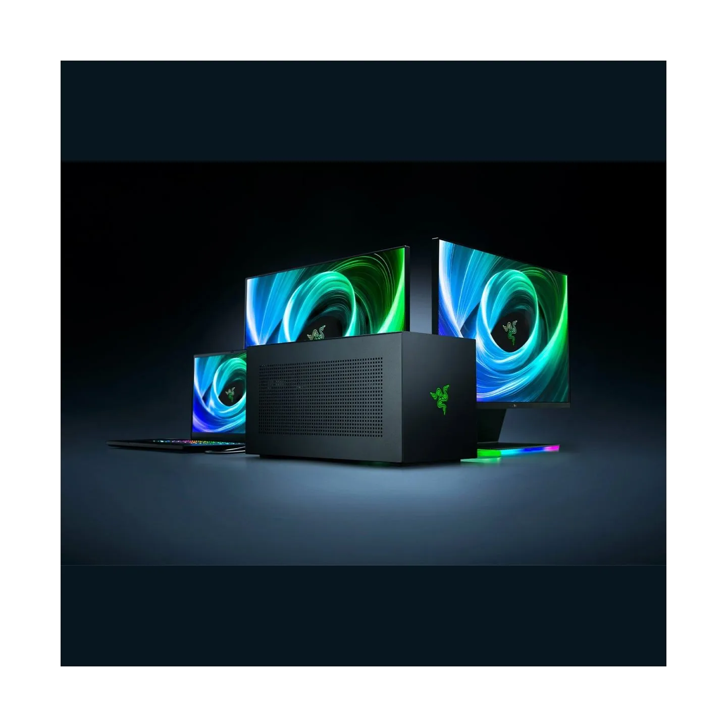 Razer | Core X V2 | RC21-02270200-R3M1 | Thunderbolt 5