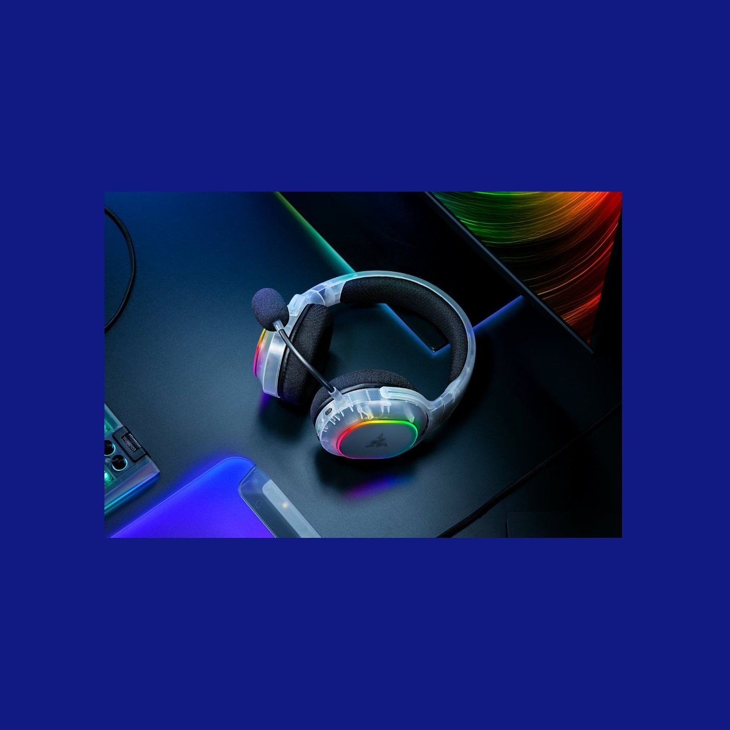 Razer Multi-Platform Gaming Headset | Barracuda X Chroma | Bluetooth | Over-Ear | Microphone | Phantom White Edition | Wireless