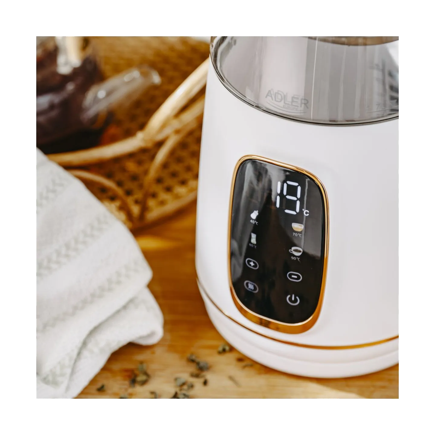 Adler Kettle with LED Display | AD 1305 | Electric | 2200 W | 1.7 L | Plastic | 360° rotational base | White/Gold