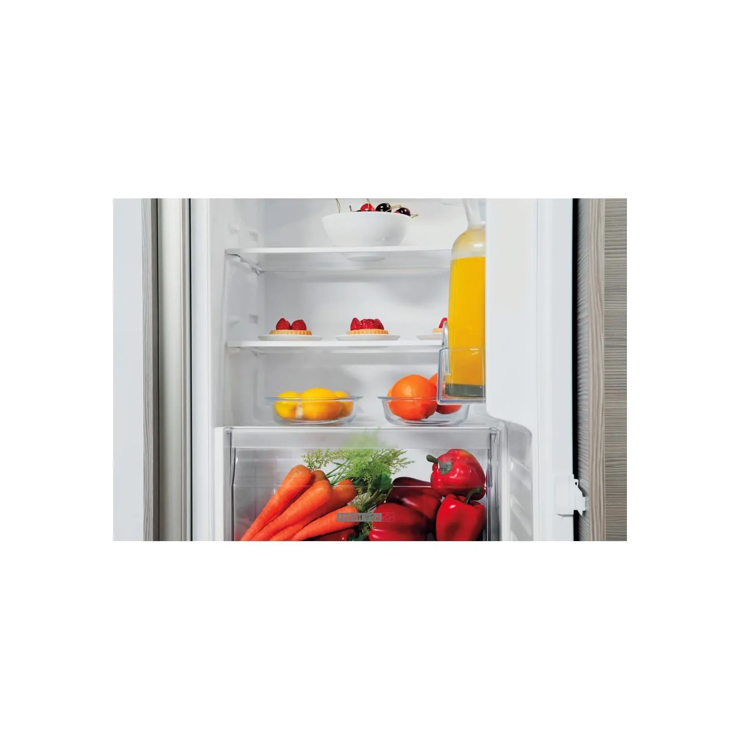 Whirlpool Built-In Refrigerator ARG 7342, Height 122cm, Energy class E, Auto Defrost / ARG7342