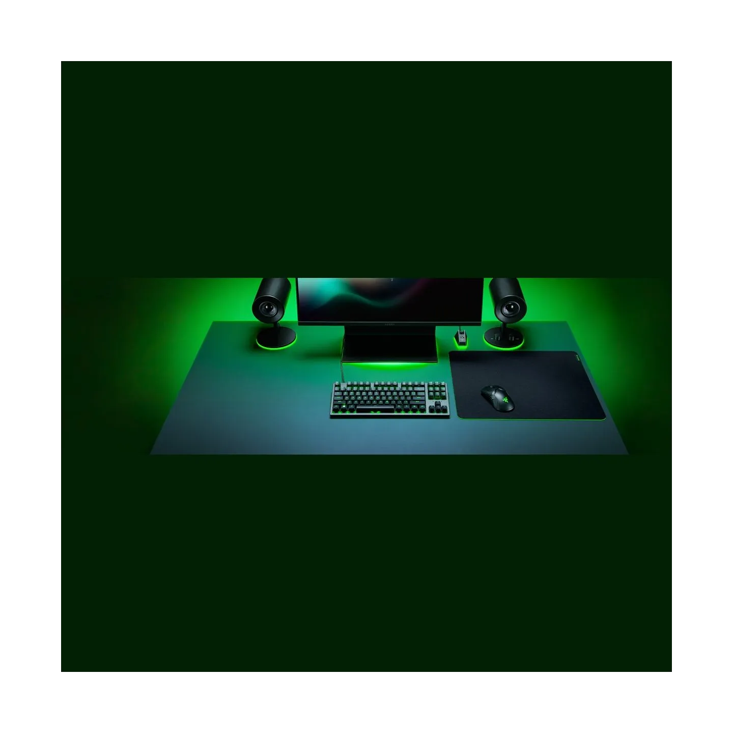 Razer | Gigantus V2 Soft | Large | Rubber foam | Gaming mouse pad | 450 x 3 x 400 mm | Black