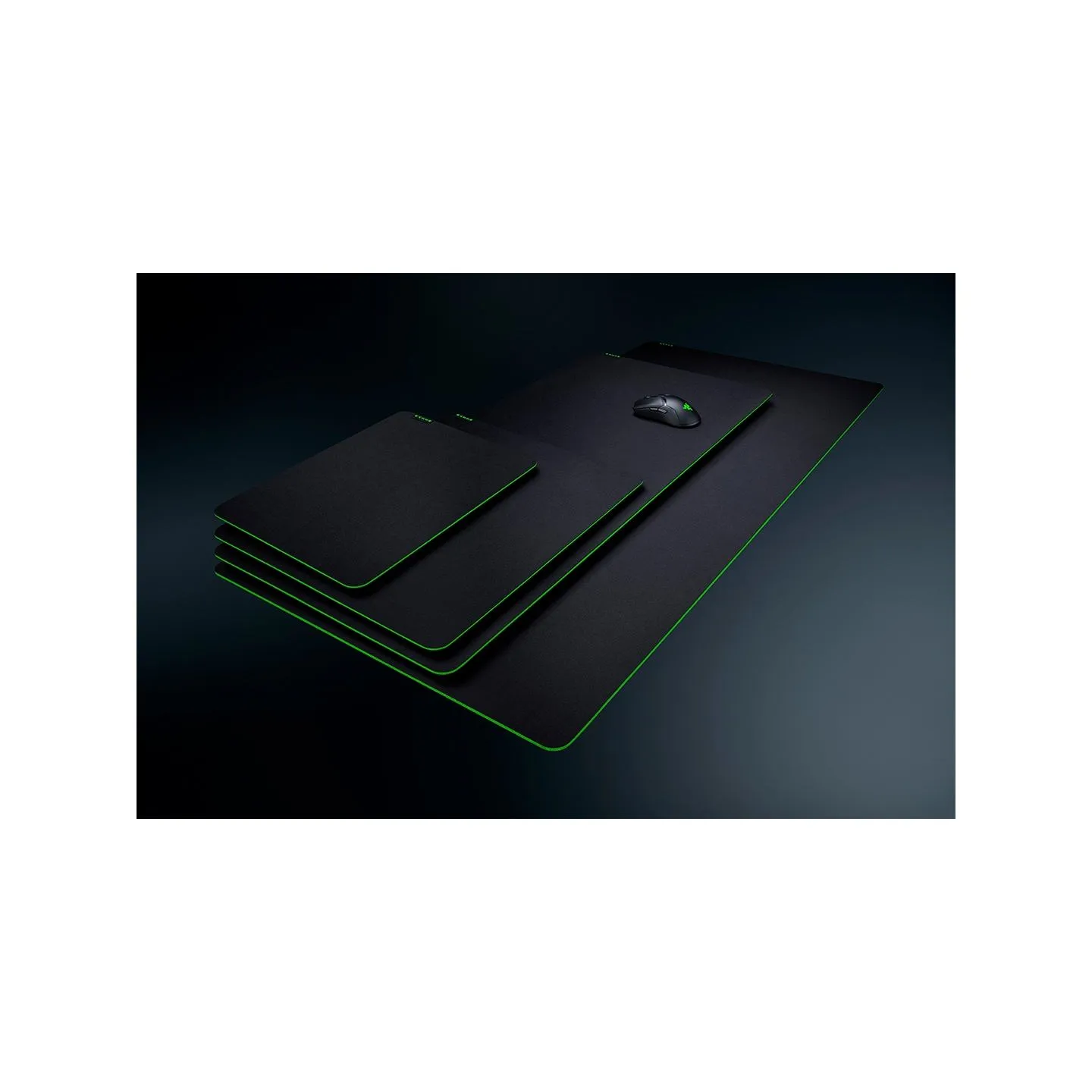 Razer | Gigantus V2 Soft | Large | Rubber foam | Gaming mouse pad | 450 x 3 x 400 mm | Black