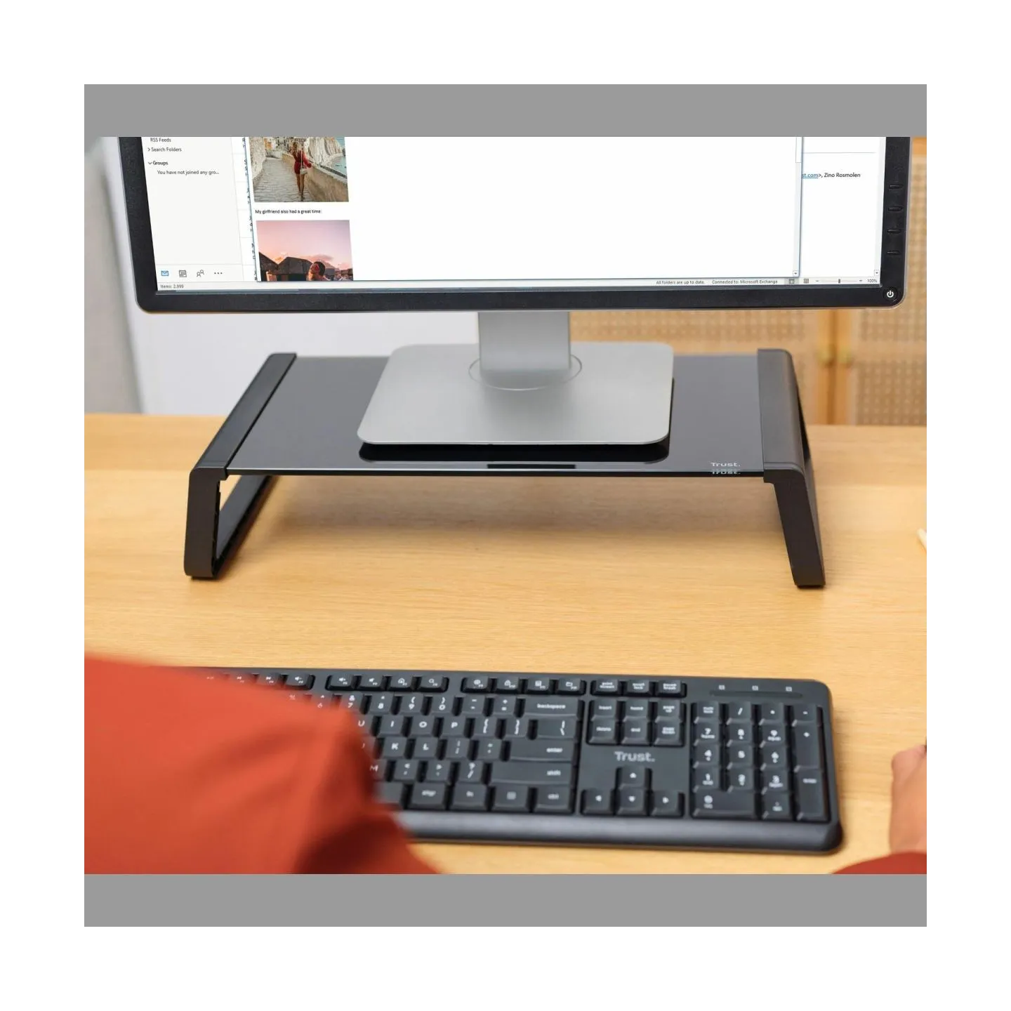 Trust MONITOR ACC STAND MONTA/GLASS BLK 25271 TRUST