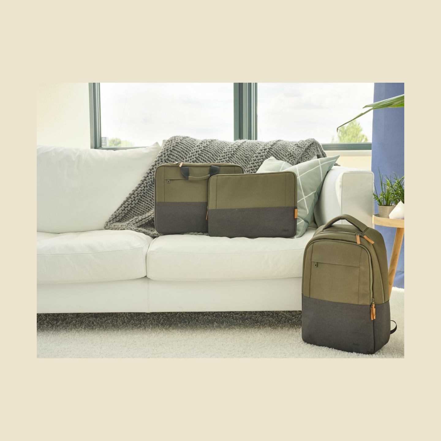 Trust NB SLEEVE 16" LISBOA/GREEN 25247 TRUST