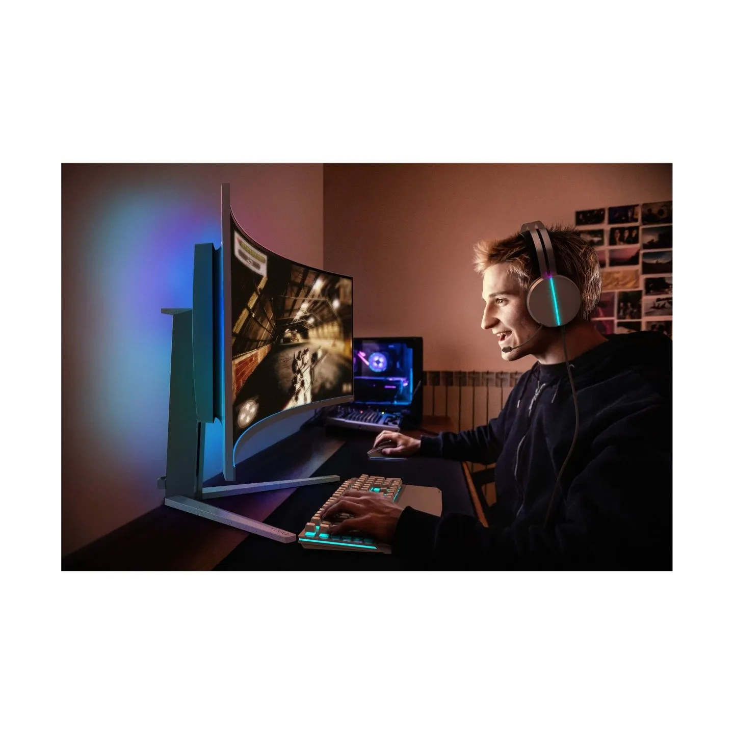 Philips | 49M2C8900L/00 | 49 " | OLED | 32:9 | 144 Hz | 0.03 ms | 5120 x 1440 pixels | HDMI ports quantity 2 | Warranty 24 month