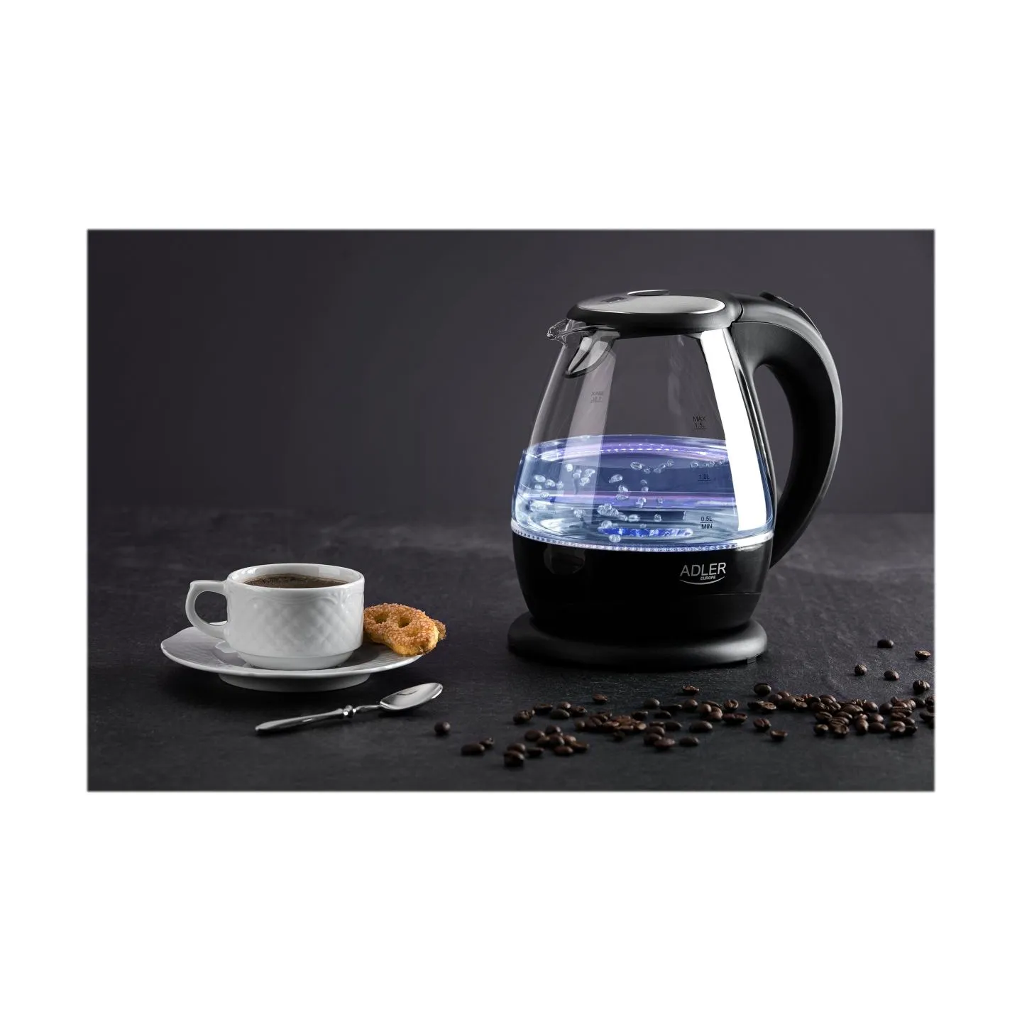 Adler | Kettle | AD 1224 | Standard | 2000 W | 1.5 L | Glass | 360° rotational base | Black