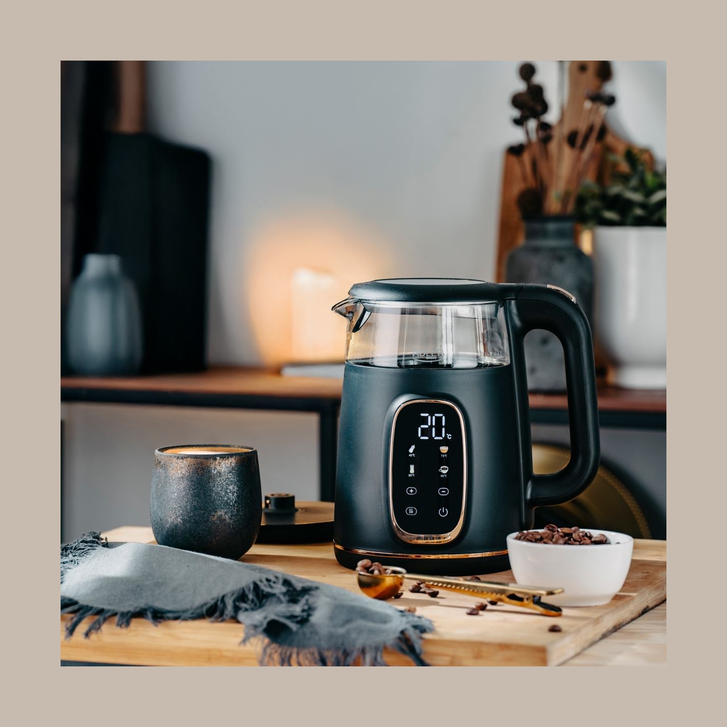 Adler Kettle with LED Display | AD 1305 | Electric | 2200 W | 1.7 L | Plastic | 360° rotational base | Black/Gold