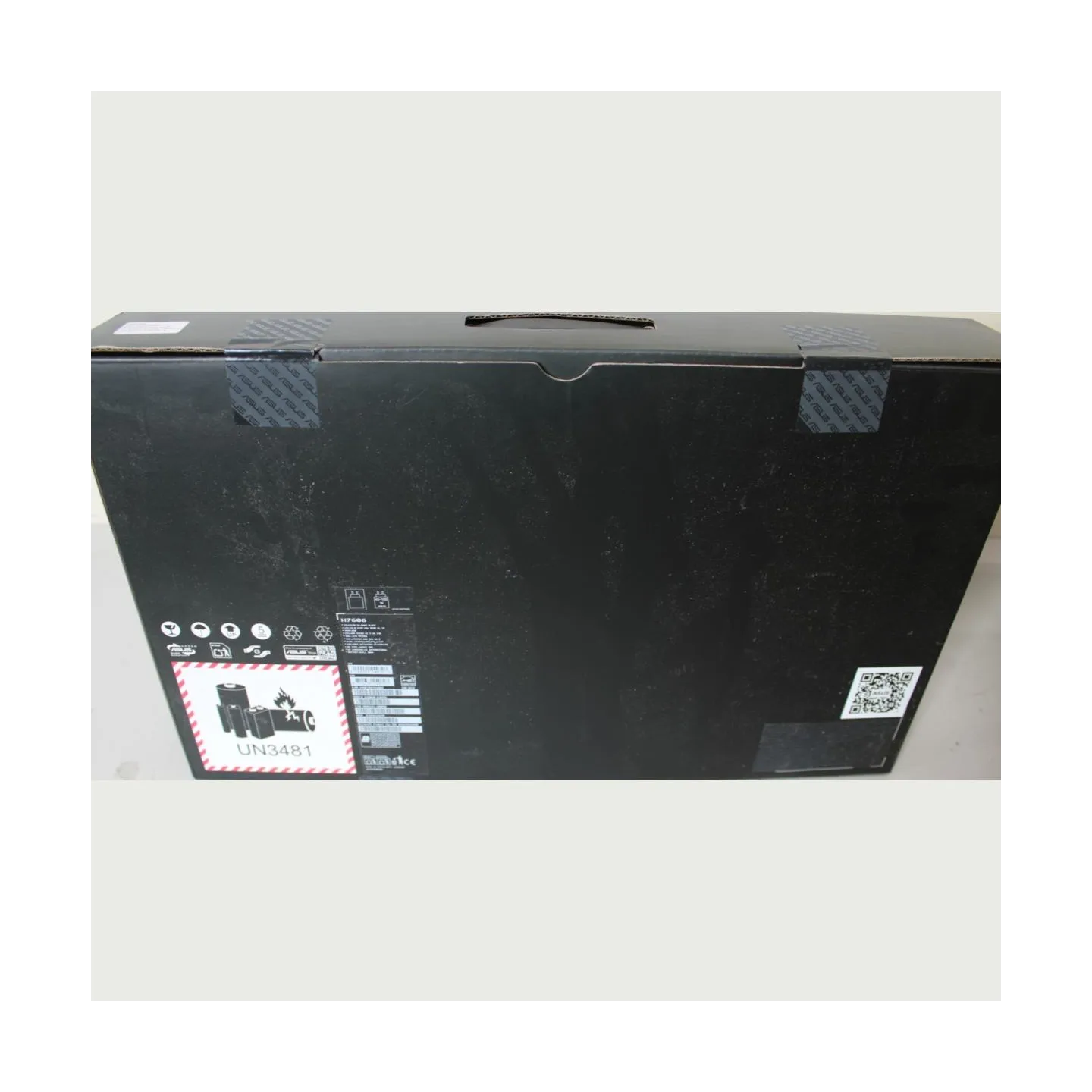 Asus H7606WP-RJ079X/HX370/0002TA/64G/UI//H7606WP-3KRJ/V8G/V/WAF/HB | Asus ProArt P16 H7606WP-RJ079X | Nano Black | 16 " | OLED |