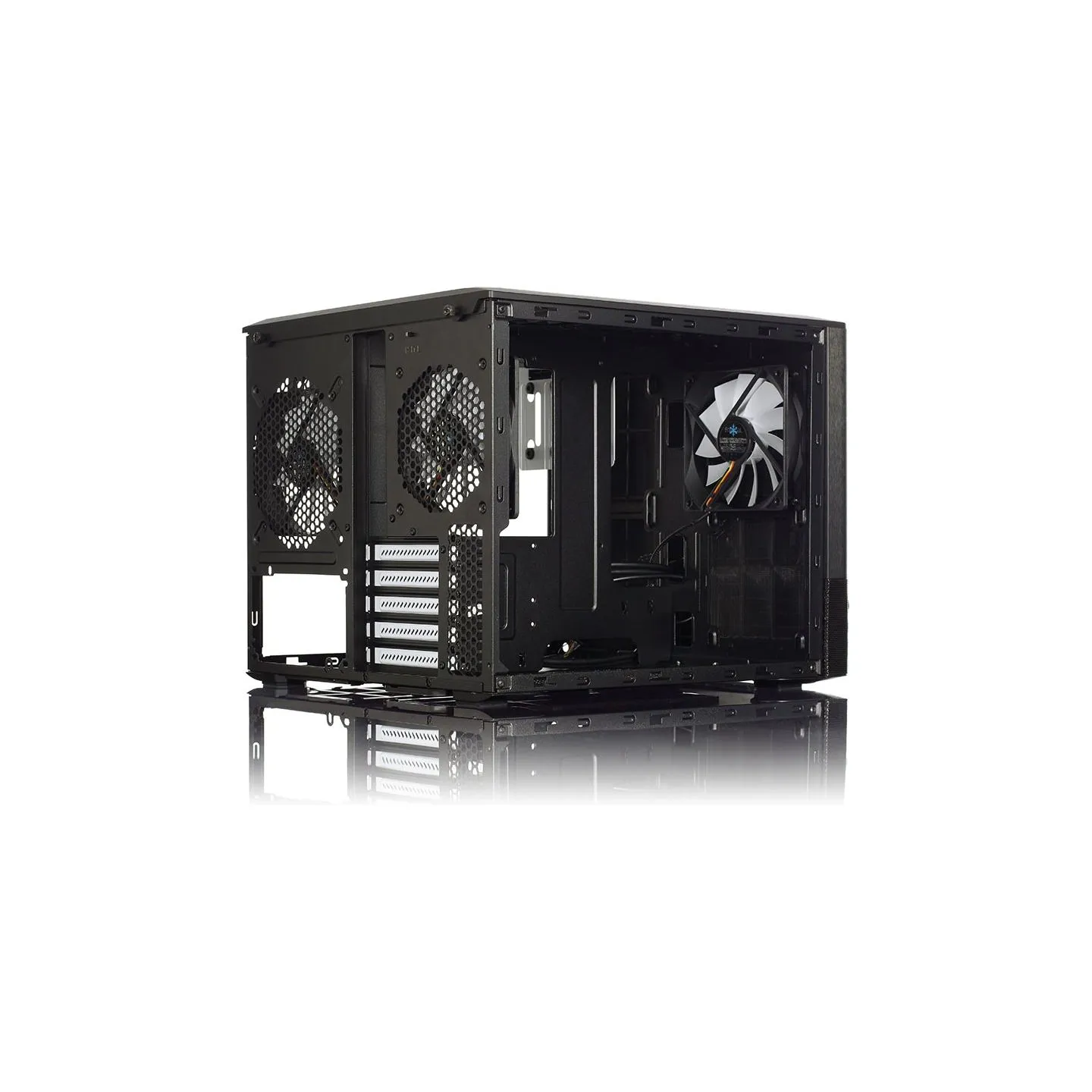 Fractal Design | NODE 804 | Side window | 2 - USB 3.0Audio in/outPower button with LED (white)HDD activity LED (white) | Micro A