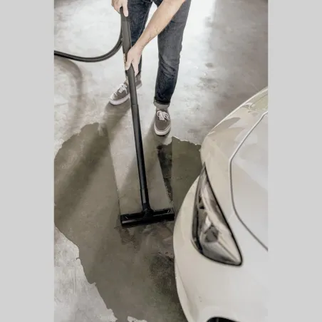 Karcher Vacuum Cleaner|KARCHER|Wet and dry vacuum cleaner WD 3 S V-17/4/20 + 4 FB|1000 Watts|Suction power 230W|Capacity 17 l|No