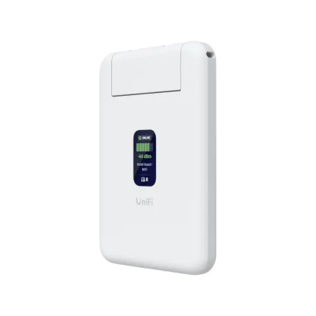 Ubiquiti UTR UniFi Travel Router ultra-slim travel router that instantly extends your UniFi Network wherever you are, bringing s