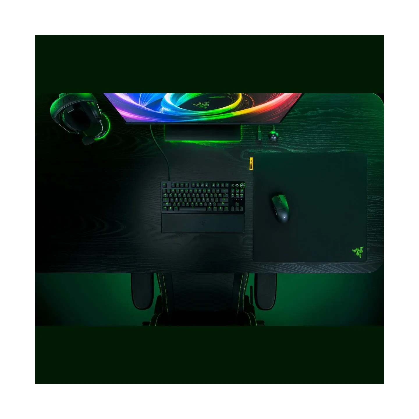 Razer Gigantus V2 Pro Soft Gaming Mouse Mat, Large, Speed | Black