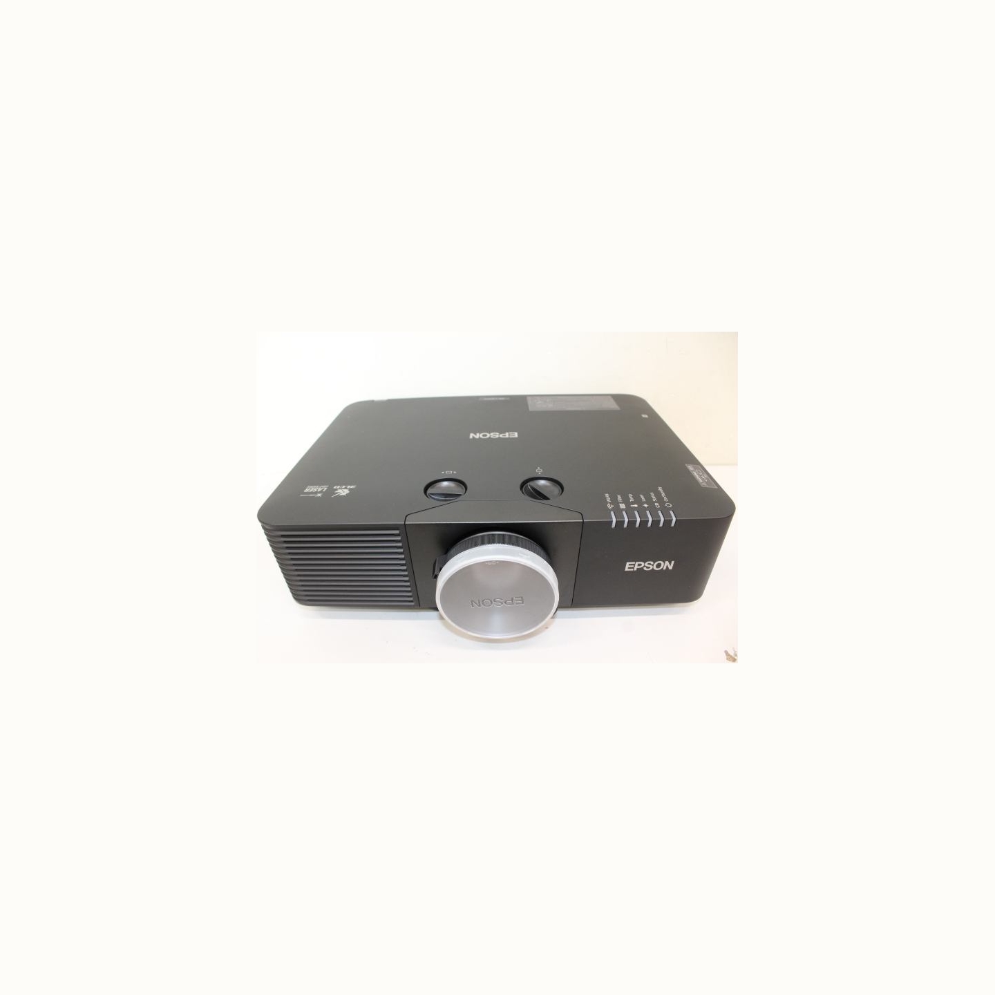 Epson EB-L895U WUXGA 3LCD Projector/8000Lm/16:10/5000000:1, Black | Epson EB-L895U | WUXGA (1920x1200) | 8000 ANSI lumens | Blac