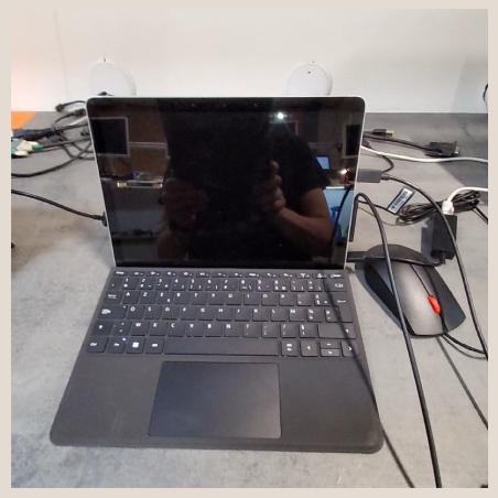 Microsoft SURFACE GO 2(1901) | 8 GB | 1 x 128 SSD | A