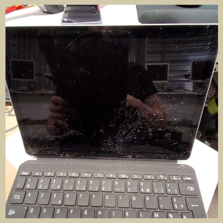 Microsoft SURFACE GO 4(2067) | 8 GB | 1 x 128 SSD | B