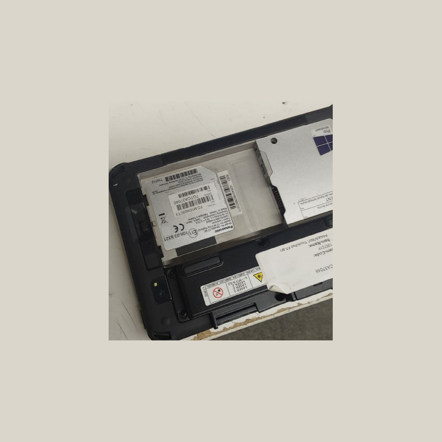 Panasonic ToughPad FZ-M1 |  |  | A