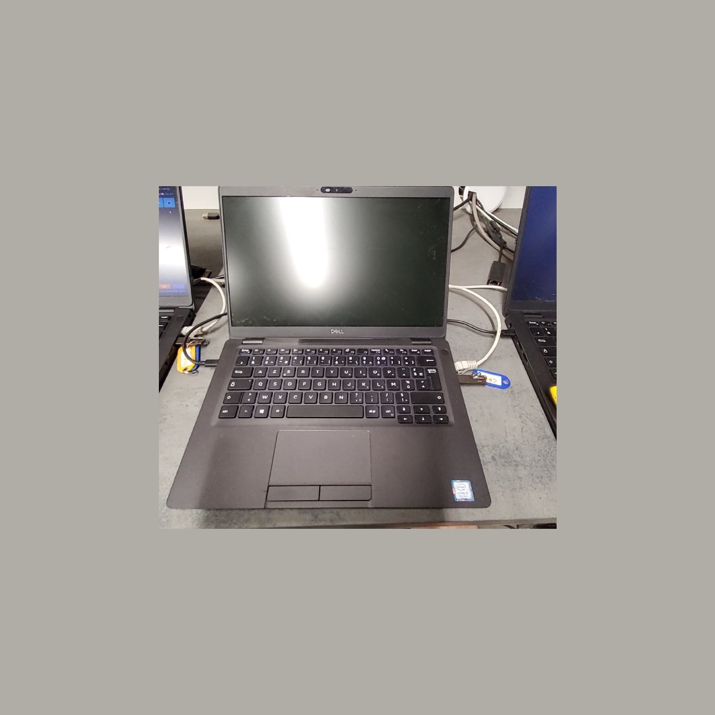Dell Latitude 5300 | 8 GB | 1 x 256 SSD | A